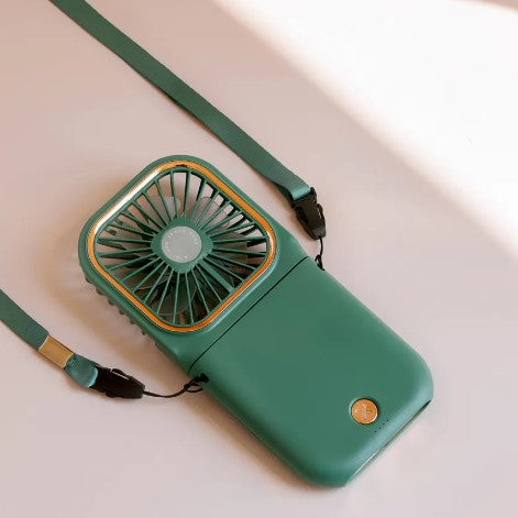 Grön handfläkt 3in1 med halsrem / strap som har en inbyggd powerbank 3000mAh batteri och 3st fläkthastigheter går vinkla 180grader samt ha som mobilställ